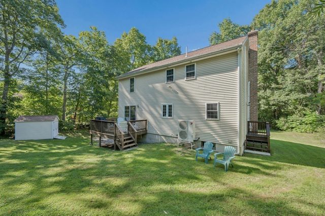 53 Rawson Rd, Webster, MA 01570