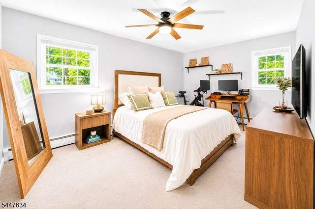 15 Stonehill Rd, Randolph Twp., NJ 07869