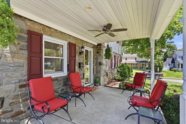 747 SURREY RD, Aldan, PA 19018