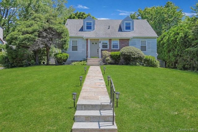 4 Calton Road, New Rochelle, NY 10804
