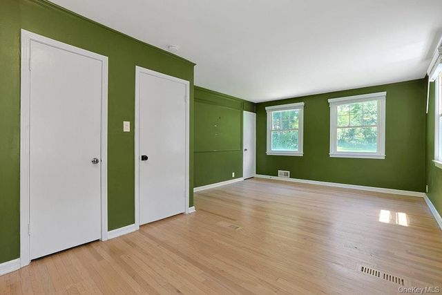 4 Calton Road, New Rochelle, NY 10804