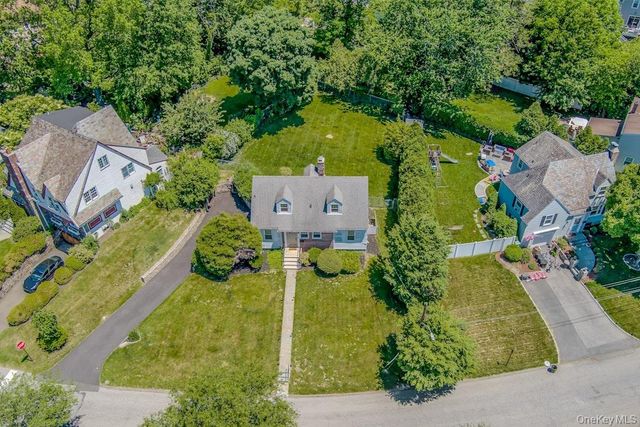 4 Calton Road, New Rochelle, NY 10804