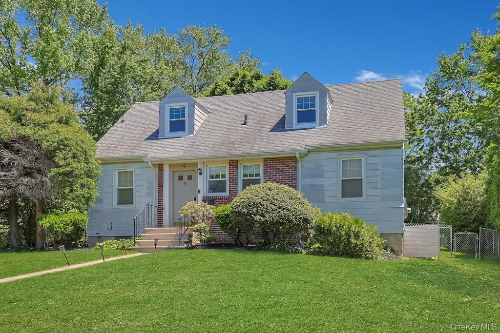 4 Calton Road, New Rochelle, NY 10804