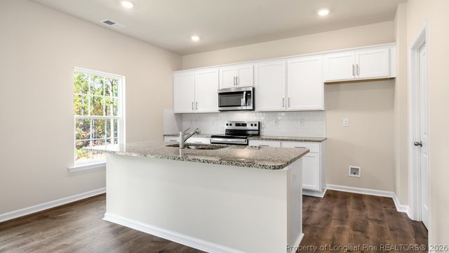 3072 Platinum Circle, West End, NC 27376