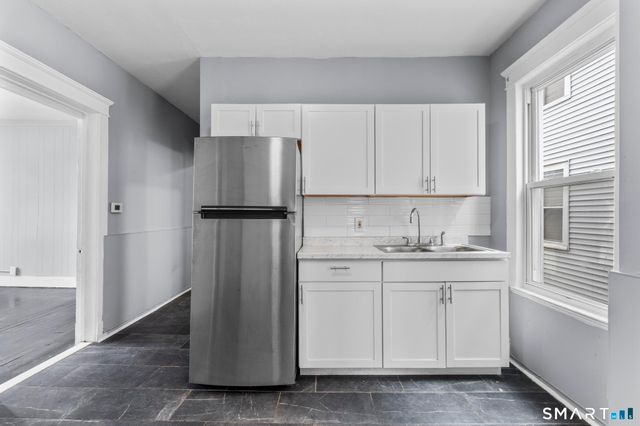 78 Shelton Avenue 2nd Flr, New Haven, CT 06511