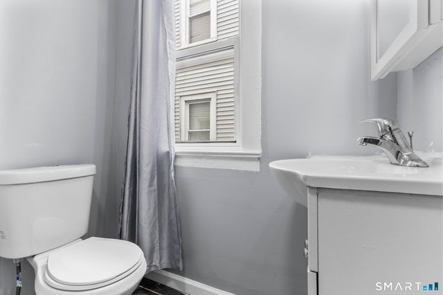 78 Shelton Avenue 2nd Flr, New Haven, CT 06511