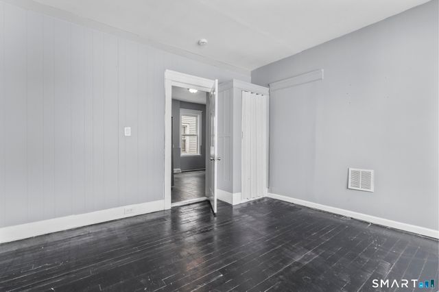 78 Shelton Avenue 2nd Flr, New Haven, CT 06511