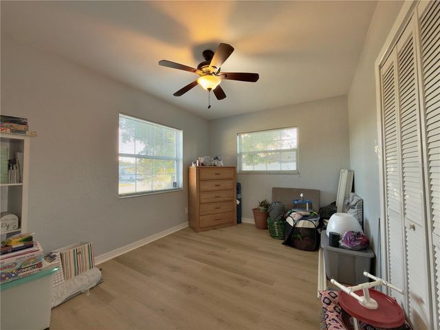 433 86TH AVENUE N, St Petersburg, FL 33702