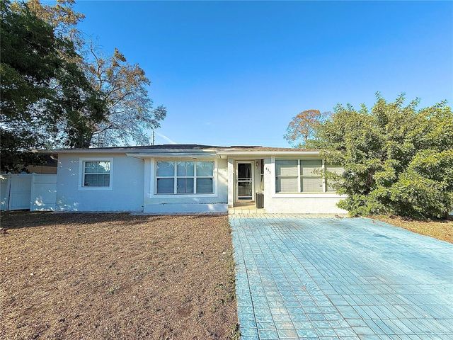 433 86TH AVENUE N, St Petersburg, FL 33702