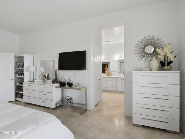 1677 W AINSWORTH Drive, Anthem, AZ 85086