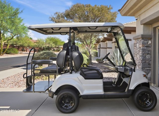 1677 W AINSWORTH Drive, Anthem, AZ 85086