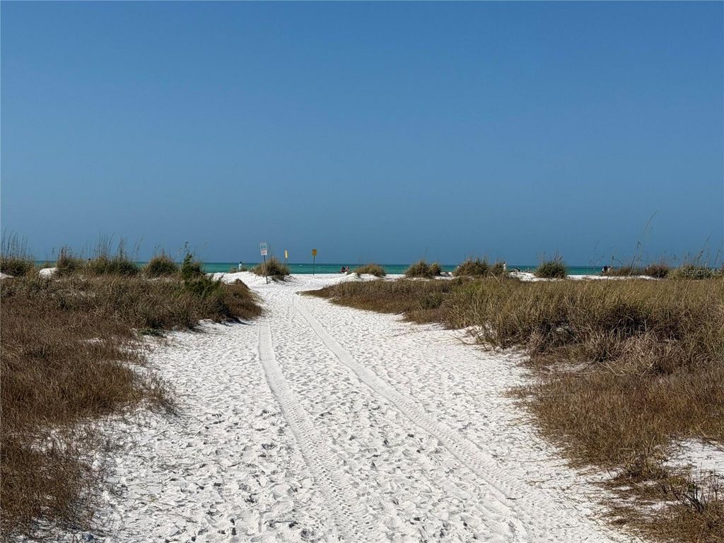 Image 30 of property listing at 4067 OVERTURE CIRCLE 340, Bradenton, FL 34209