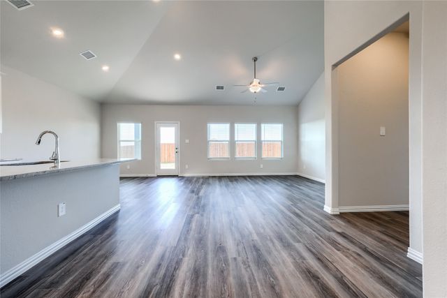 906 Johnnie Street, Lowry Crossing, TX 75069