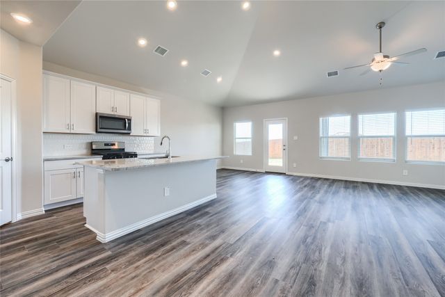 906 Johnnie Street, Lowry Crossing, TX 75069