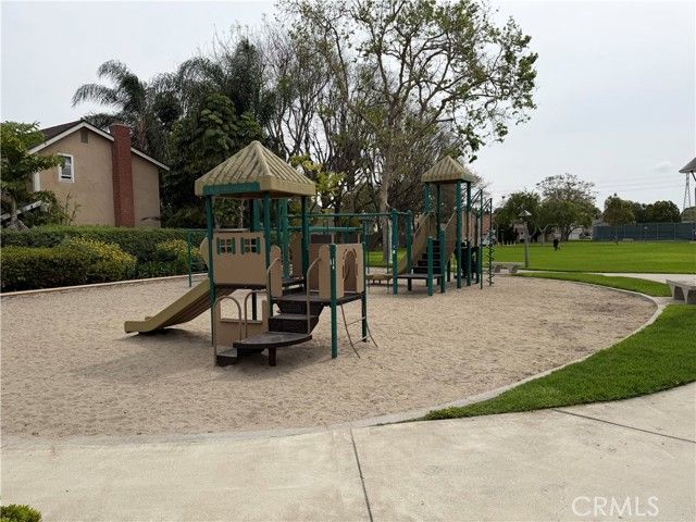 17512 Teachers Avenue, Irvine, CA 92614
