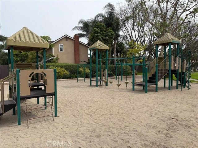 17512 Teachers Avenue, Irvine, CA 92614