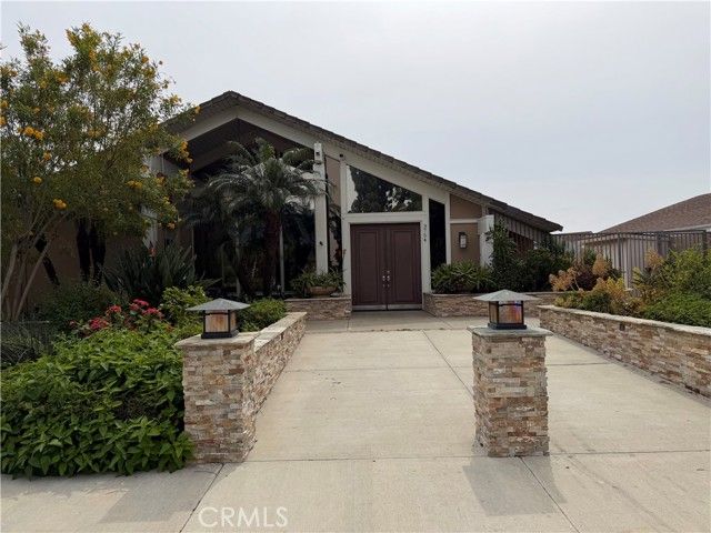 17512 Teachers Avenue, Irvine, CA 92614