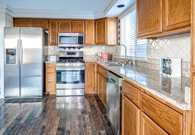 4186 Donald Dr, Olivehurst, CA 95961