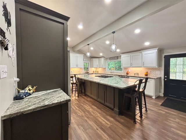 516 County Road 4800, Warren, TX 77664