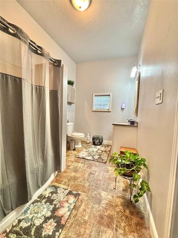 516 County Road 4800, Warren, TX 77664