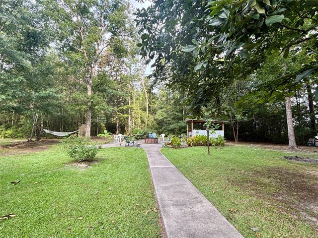 516 County Road 4800, Warren, TX 77664