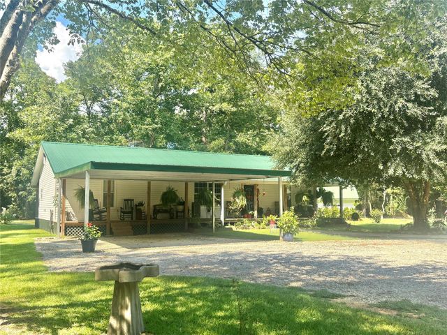 516 County Road 4800, Warren, TX 77664