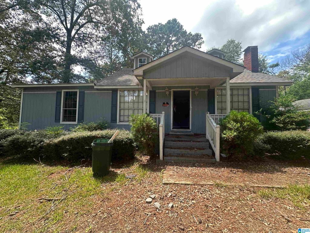 2108 MAYWOOD DRIVE, Birmingham, AL 35214