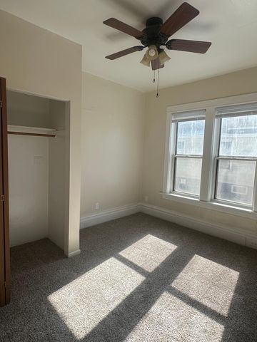 1036 College Street N, Fargo, ND 58102