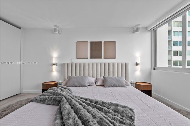 7135 Collins Ave 1216, Miami Beach, FL 33141