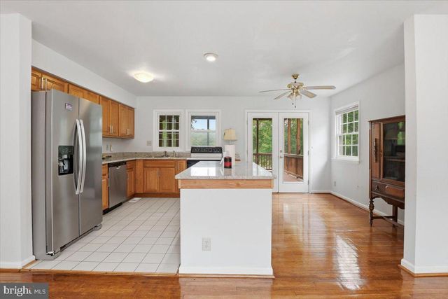1022 LAKEVIEW DR, Stafford, VA 22556