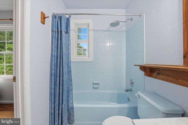1022 LAKEVIEW DR, Stafford, VA 22556
