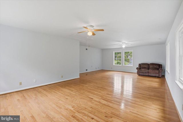 1022 LAKEVIEW DR, Stafford, VA 22556