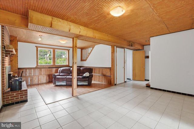 1022 LAKEVIEW DR, Stafford, VA 22556