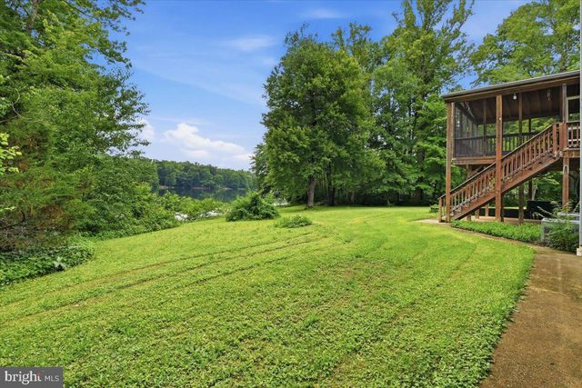 1022 LAKEVIEW DR, Stafford, VA 22556