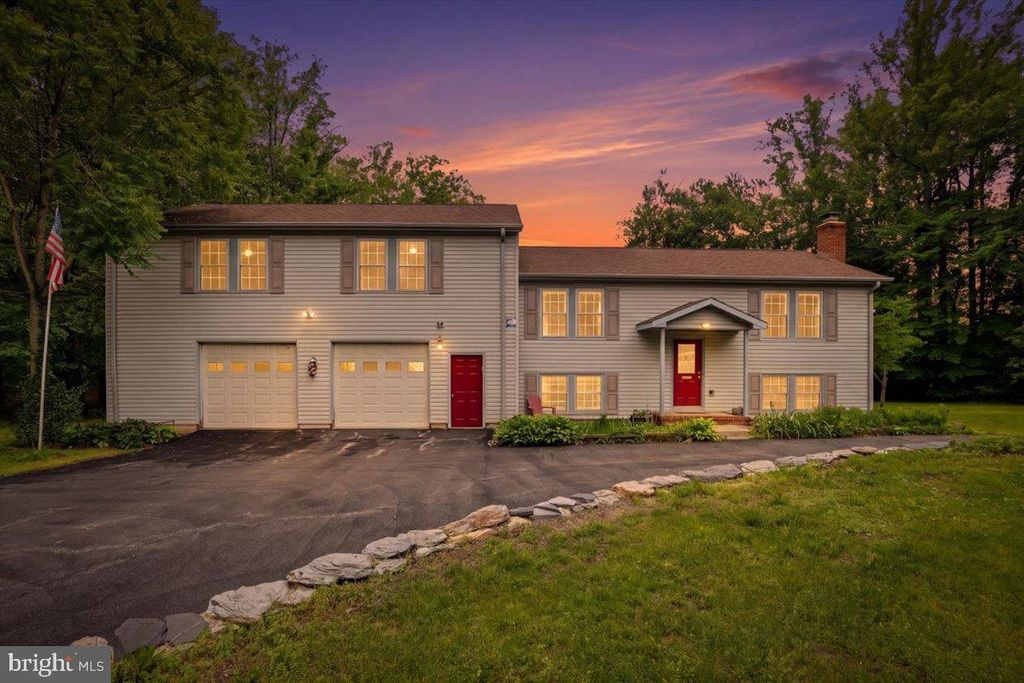 1022 LAKEVIEW DR, Stafford, VA 22556
