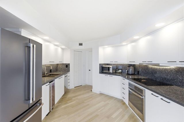 4605 S Ocean Boulevard 7c, Highland Beach, FL 33487