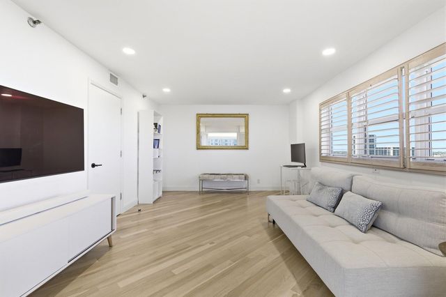 4605 S Ocean Boulevard 7c, Highland Beach, FL 33487
