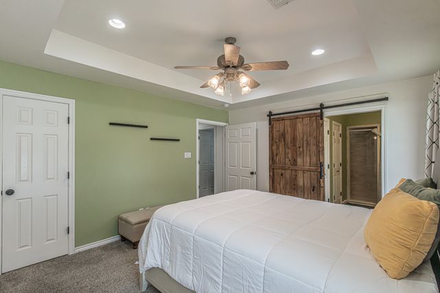 204 S Spring Branch Trail, Springtown, TX 76082