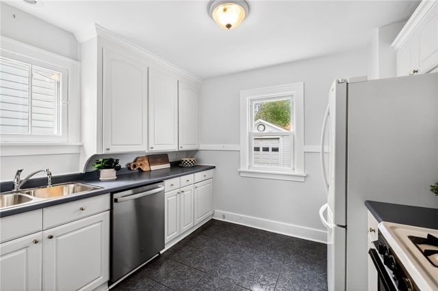 142 West Hickory Street, East Rochester, NY 14445