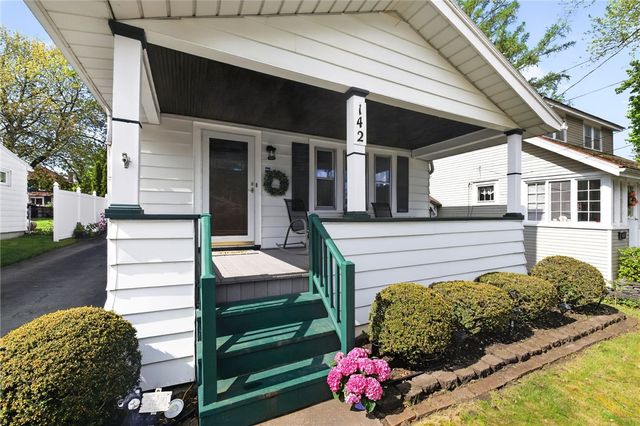 142 West Hickory Street, East Rochester, NY 14445