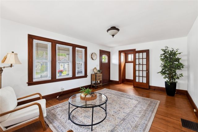 142 West Hickory Street, East Rochester, NY 14445