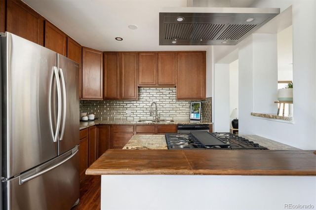 3072 N Adams Street, Denver, CO 80205