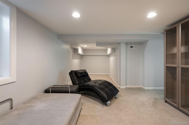 3072 N Adams Street, Denver, CO 80205