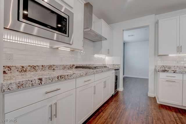 2489 Cingoli Street, Henderson, NV 89044