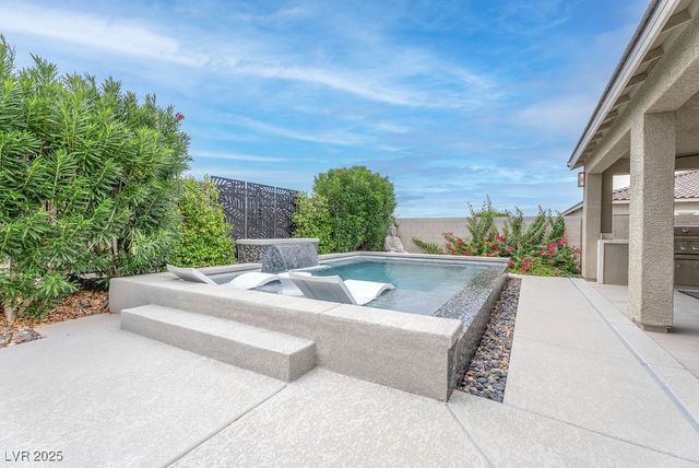 2489 Cingoli Street, Henderson, NV 89044