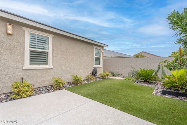 2489 Cingoli Street, Henderson, NV 89044