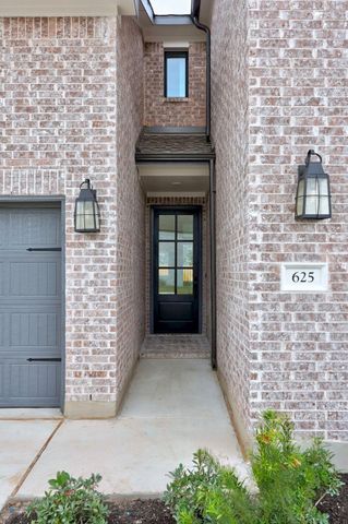 625 Buckaroo DR, Georgetown, TX 78633