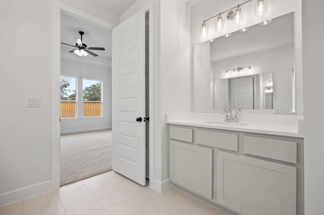 625 Buckaroo DR, Georgetown, TX 78633