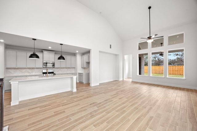 625 Buckaroo DR, Georgetown, TX 78633