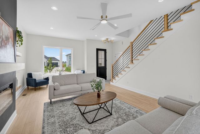 3943 NW 181ST Street, Clive, IA 50325